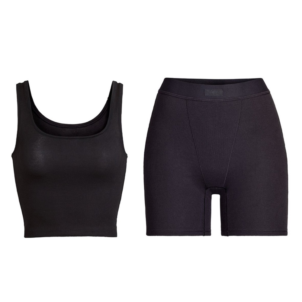 SKIMS Cotton Sleep Bundle - Size L in color Soot